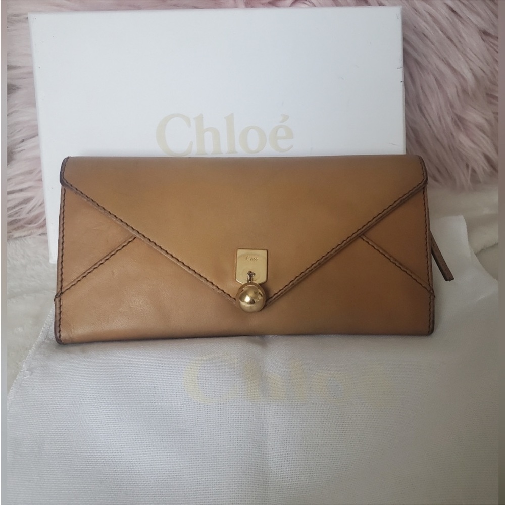 CHLOE. Calf Skin Envelope type wallet